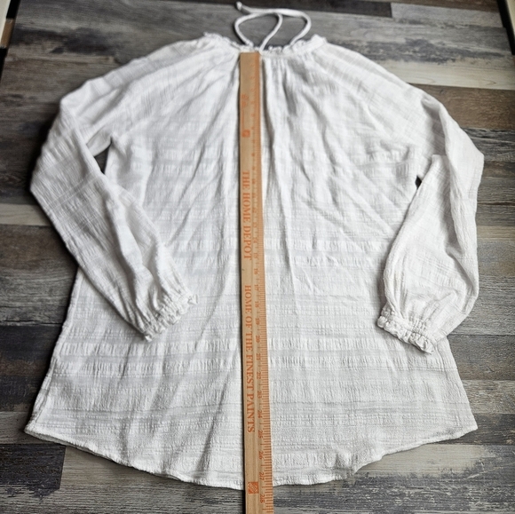 Show Me Your MuMu White Slub Cotton Blouse V-neck Medium - Picture 8 of 11